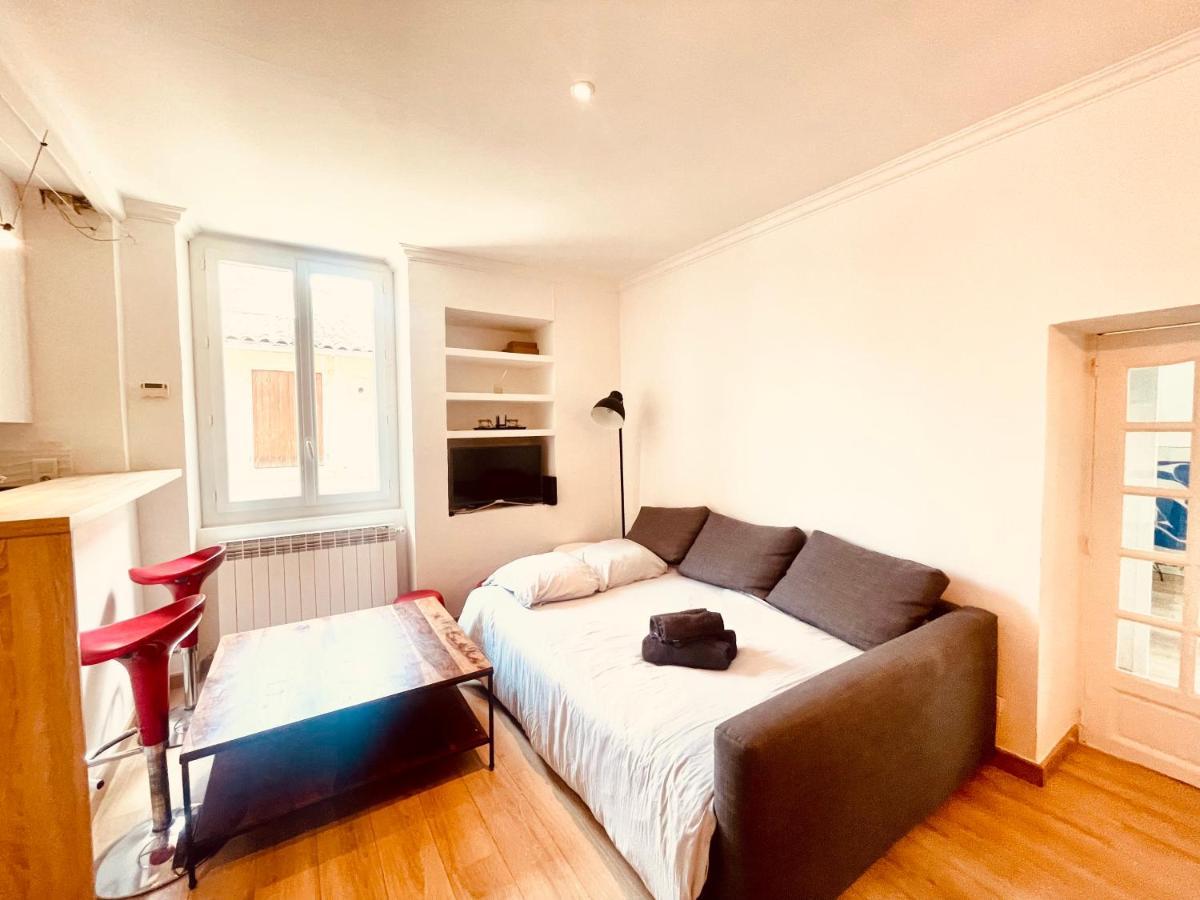 Le Coeur De Nimes Apartment Exterior photo